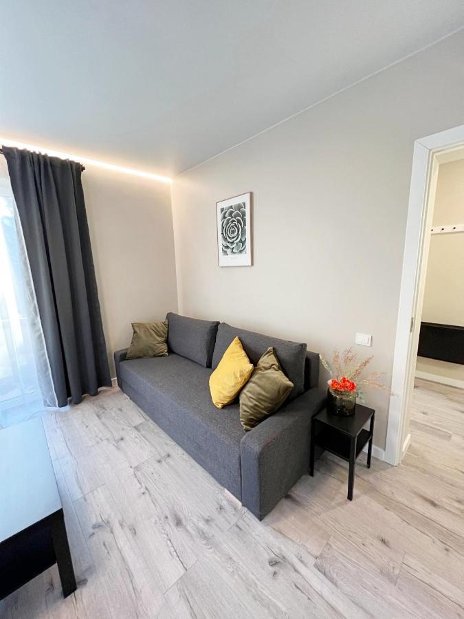 Clinic Studio Apartments By Hostlovers Kaunas Buitenkant foto